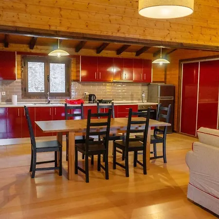 Charming Chalet In Branca With Shared Pool Chalé